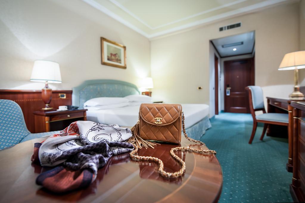 Triple Room,279246093:JPEG